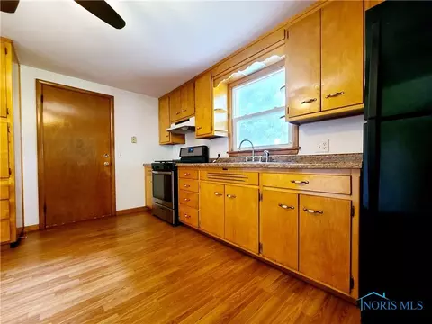 404 E Jackson St, West Unity, OH 43570 photo 13
