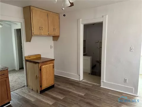 130 E Weber St, Toledo, OH 43608 photo 5