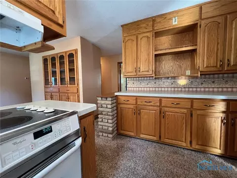 611 S Patterson St, Forest, OH 45843 photo 17