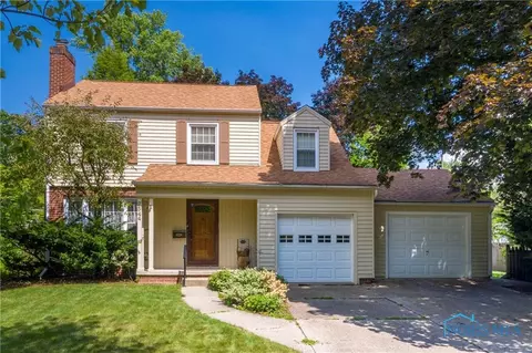 2544 Cheltenham Rd, Toledo, OH 43606