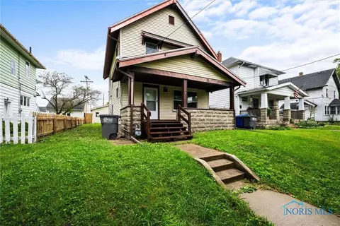 1515 Kelsey Ave, Toledo, OH 43605