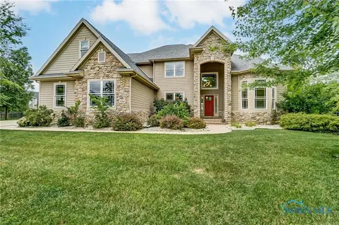 5984 Snowlight Ct, Sylvania, OH 43560