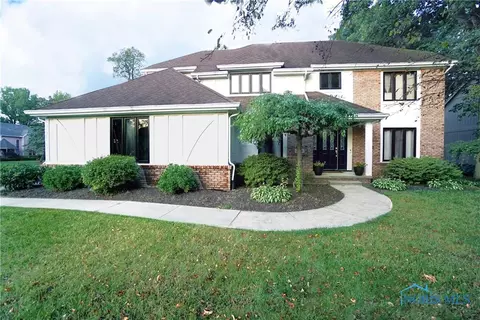 2534 Wembley Ter N, Toledo, OH 43617