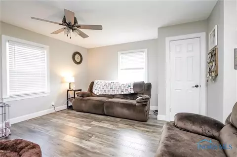 208 Edgar Ave, Findlay, OH 45840 photo 16