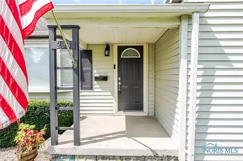 208 Edgar Ave, Findlay, OH 45840 photo 3