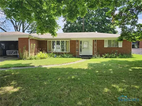 4144 Barbara Dr, Toledo, OH 43623