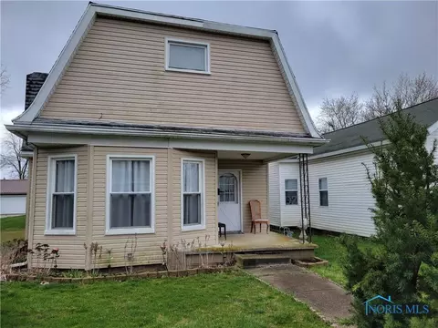 309 E Lehr Ave, Ada, OH 45810