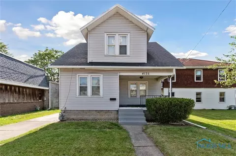4135 Upton Ave, Toledo, OH 43613 photo 1