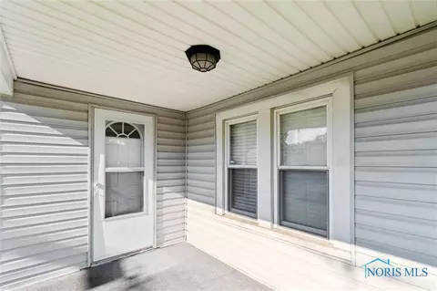 4135 Upton Ave, Toledo, OH 43613 photo 5