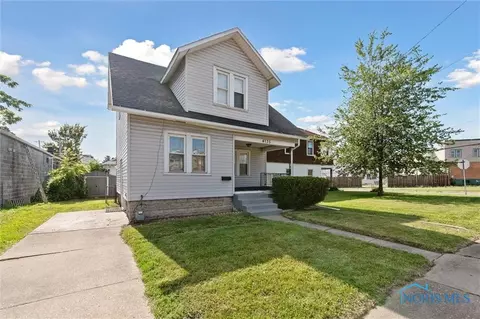 4135 Upton Ave, Toledo, OH 43613 photo 2