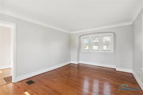 4135 Upton Ave, Toledo, OH 43613 photo 10