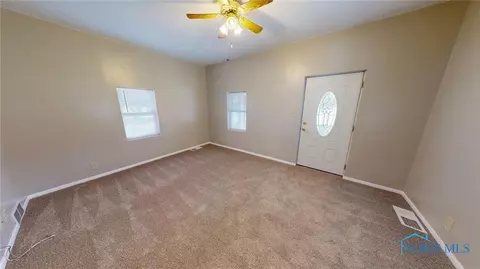 670 N Ash St, Bascom, OH 44809 photo 6