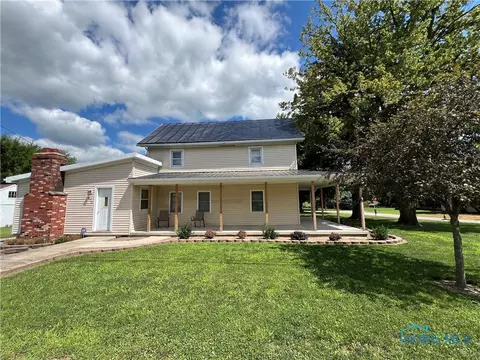 670 N Ash St, Bascom, OH 44809 photo 2