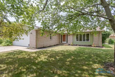 607 Lafayette Blvd, Bowling Green, OH 43402