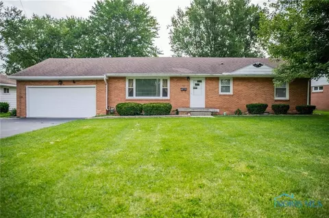 117 Warrington Ave, Findlay, OH 45840