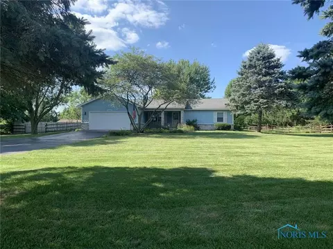 3840 County Rd E, Swanton, OH 43558