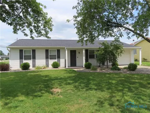 1009 Bavarian Ln, Bryan, OH 43506