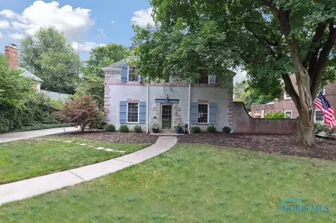 2228 Orchard Rd, Toledo, OH 43606