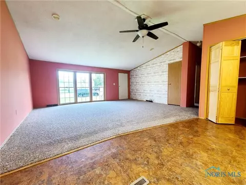 516 E Perry St, Bryan, OH 43506 photo 7