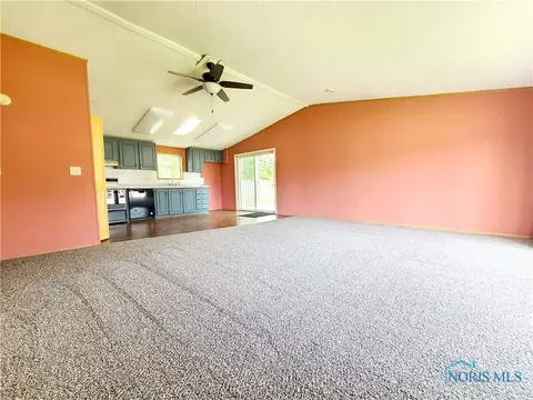 516 E Perry St, Bryan, OH 43506 photo 5