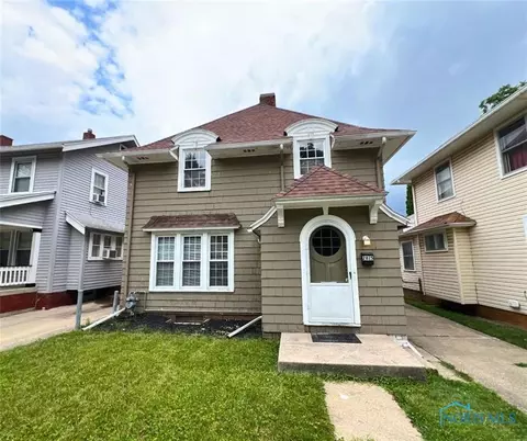 2815 Winsted Dr, Toledo, OH 43606