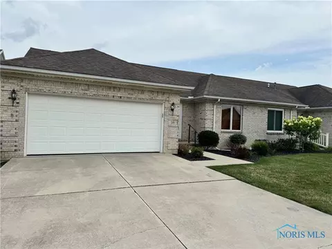 59 Aynsley Lndg, Bowling Green, OH 43402