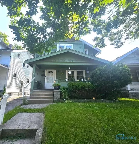 617 Woodsdale Ave, Toledo, OH 43609