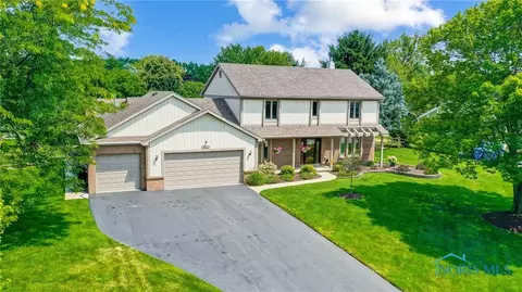 7040 Windy Hill Rd, Maumee, OH 43537