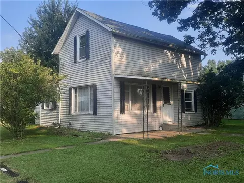 205 S Pine Grove St, Alvordton, OH 43501