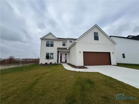 1831 Caleb Ct, Waterville, OH 43566