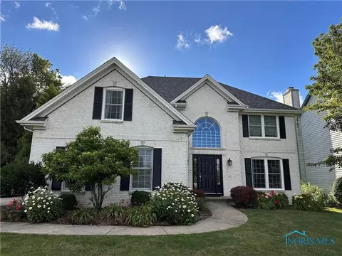 26804 Riverford Dr, Perrysburg, OH 43551