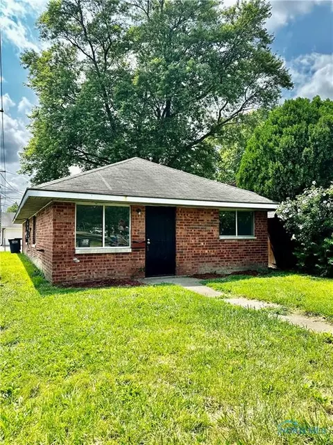 319 Pontiac St, Toledo, OH 43611