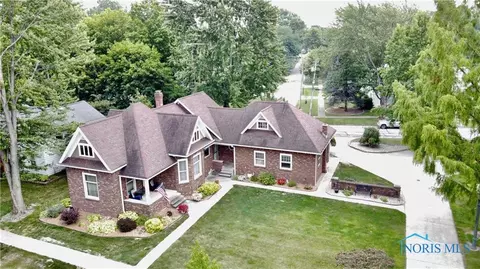 516 Rice St, Elmore, OH 43416