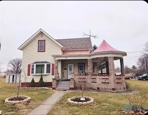 341 E Main St, Deshler, OH 43516