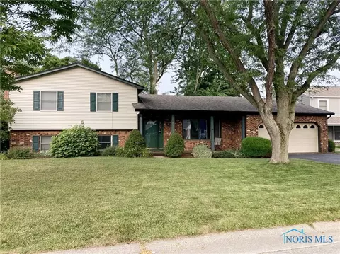 509 Lorraine Ave, Bowling Green, OH 43402