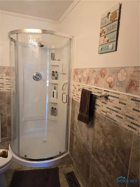4450 Thackeray Rd, Maumee, OH 43537 photo 15