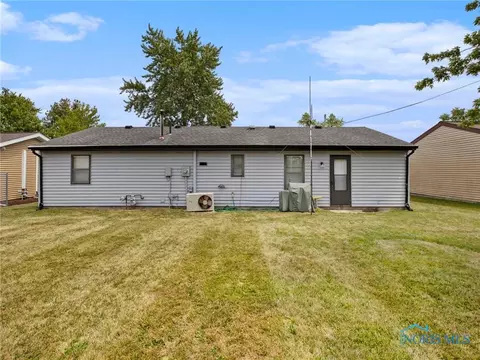 514 Olive Dr, Bryan, OH 43506 photo 19