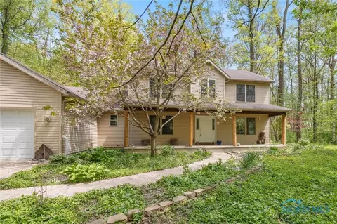 17491 Euler Rd, Bowling Green, OH 43402