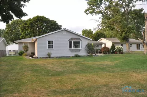 4185 Fox Ave, Clyde, OH 43410 photo 11