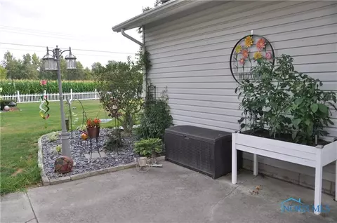 4185 Fox Ave, Clyde, OH 43410 photo 7