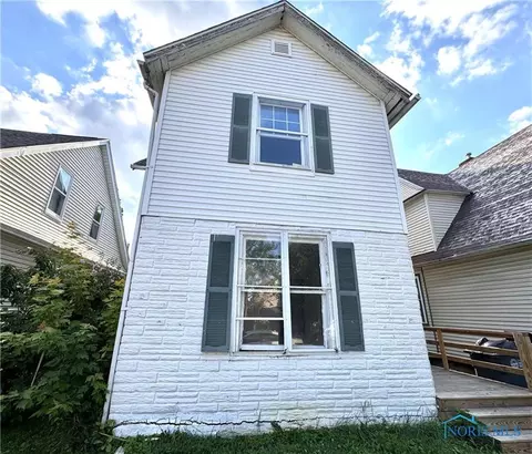 442 Raymer Blvd, Toledo, OH 43605
