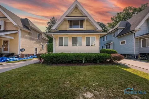 1942 Calumet Ave, Toledo, OH 43607