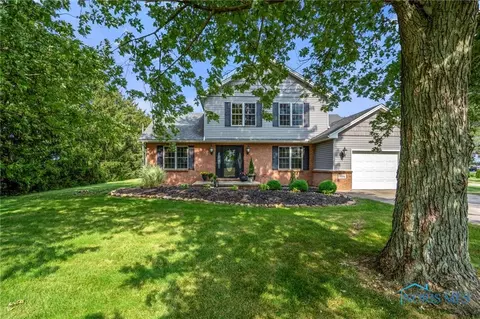 7051 Short Rd, Curtice, OH 43412