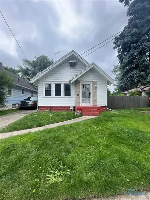 927 Broer Ave, Toledo, OH 43607