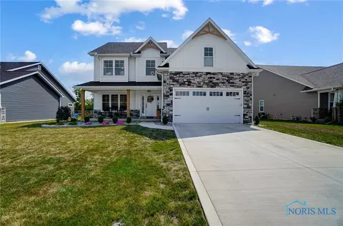3908 Ten Mile Creek Dr, Sylvania, OH 43560