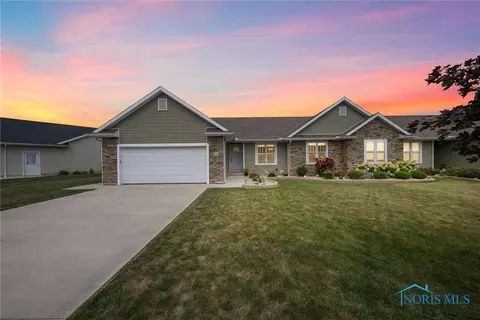 1040 White Birch Dr #U1040, Findlay, OH 45840