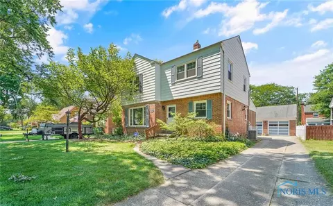 4157 Elmhurst Rd, Toledo, OH 43613