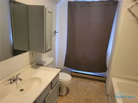 420 N Main St, Ada, OH 45810 photo 21