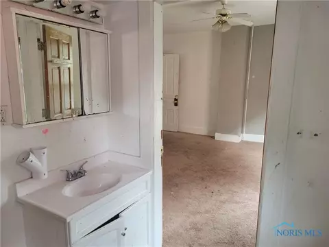 420 N Main St, Ada, OH 45810 photo 14