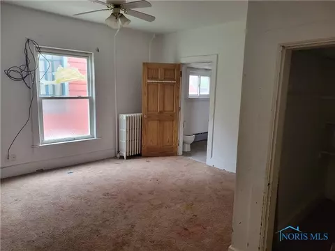 420 N Main St, Ada, OH 45810 photo 8